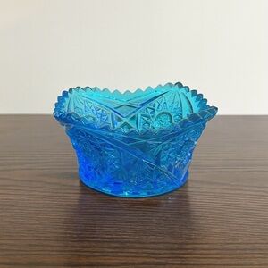 Vintage Fayette Glass Pressed Turquoise Saw Tooth Starburst Candy Dish
